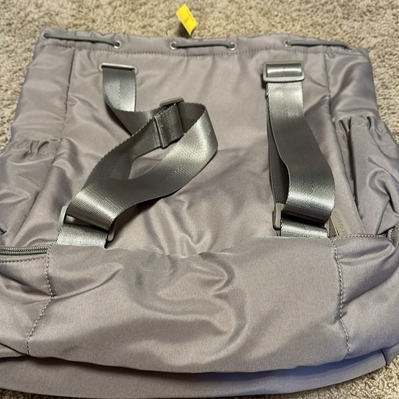 New Beyond Yoga backpack - Picture 4 of 7